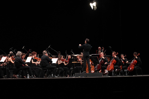 Il Capodanno di Torino raddoppia. Pop, elettronica e classica, la musica protagonista il 31 dicembre e il 1 gennaio