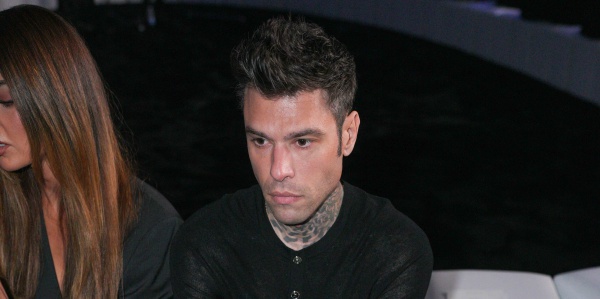 Fedez cambia casa, ma resta a Milano. Ecco dove va a vivere…