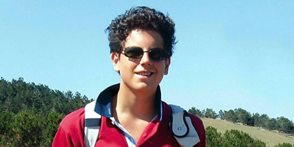 Carlo Acutis santo. Il Millennial sarà “patrono di internet”. Ecco perché…