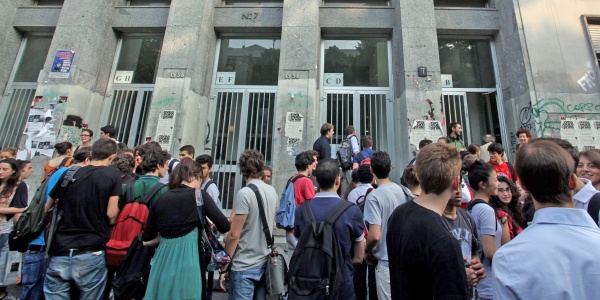 Maturità: oltre mezzo milione di studenti a scuola, domani la prima prova