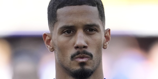 La Francia dimentica William Saliba allo stadio di Dortmund