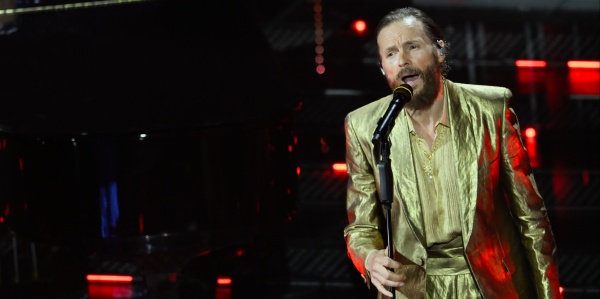 Jovanotti apre il tour nei palazzetti. Il re della festa è tornato!