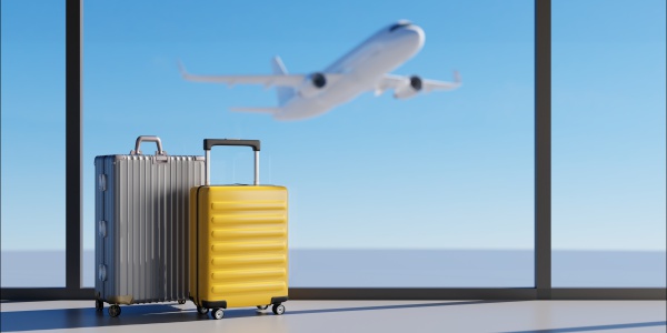 Il Parlamento UE sfida le low cost: il bagaglio a mano deve essere gratuito