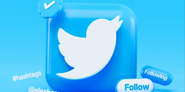 Twitter, il Social che ha cambiato il mondo in 140 caratteri