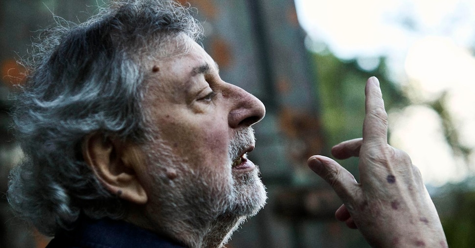 Morto Francesco Guccini, sommo cantautore fra la via Emilia e il West